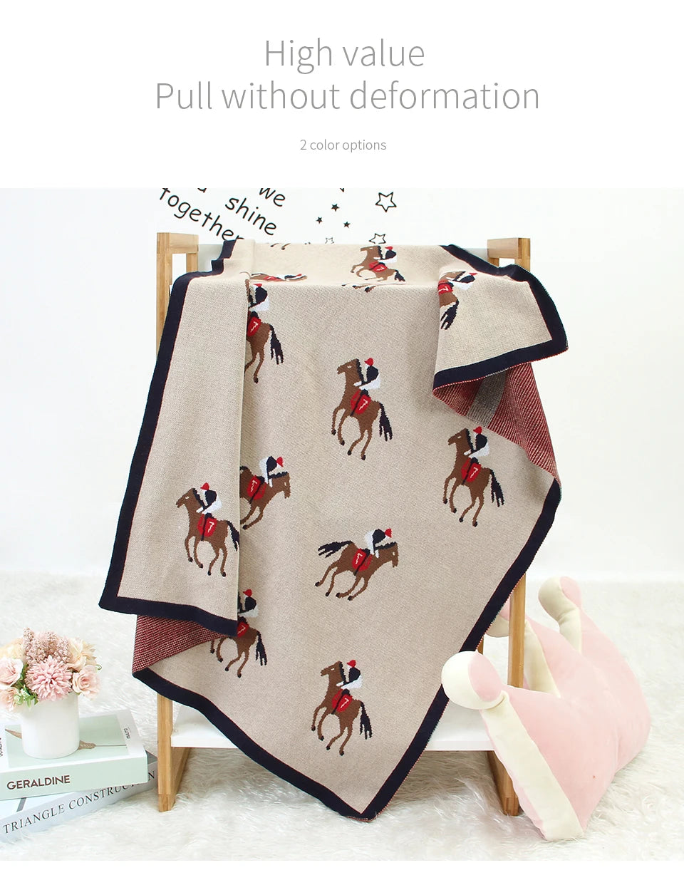 Manta de bebê tricotada, fofa, com desenho animado, macia e quentinha, ideal para enrolar e tomar banho. Mede 100 x 80 cm e pode ser usada como cobertor ou manta para carrinho de bebê.