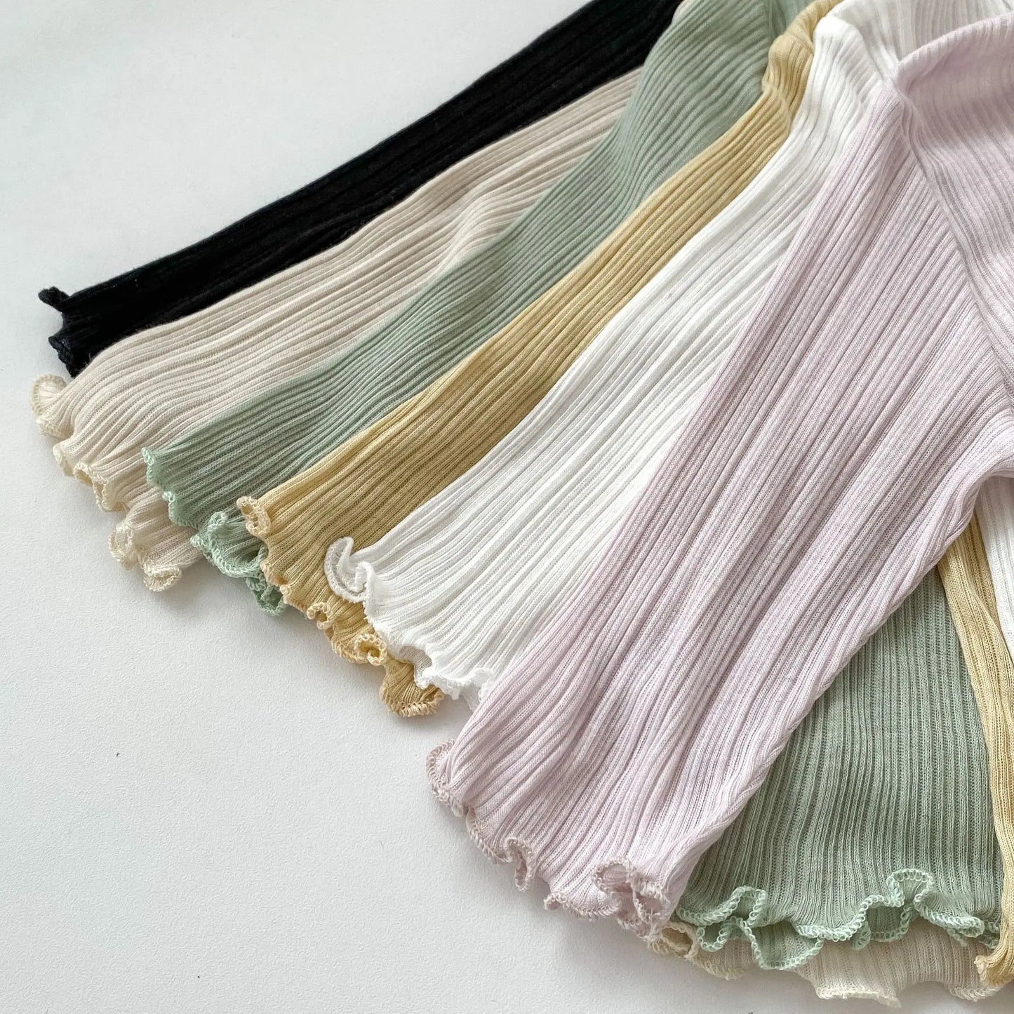 Casaco infantil de verão para meninas, com proteção solar, cor sólida, leve e fino, respirável, com abas laterais.