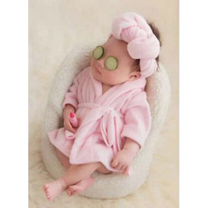 Roupa para recém-nascido ideal para fotografia: roupão de banho respirável, toalha de banho, gorro e pantufas. Conjunto completo para fotos.