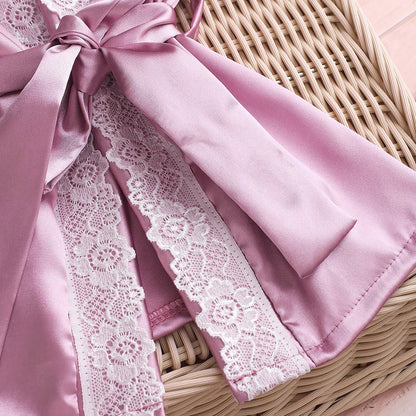 Conjunto de roupa para fotografia de recém-nascido Ylsteed, para menina de 1 mês (100 dias), composto por roupão de renda com laço, turbante, gorro e pantufas.