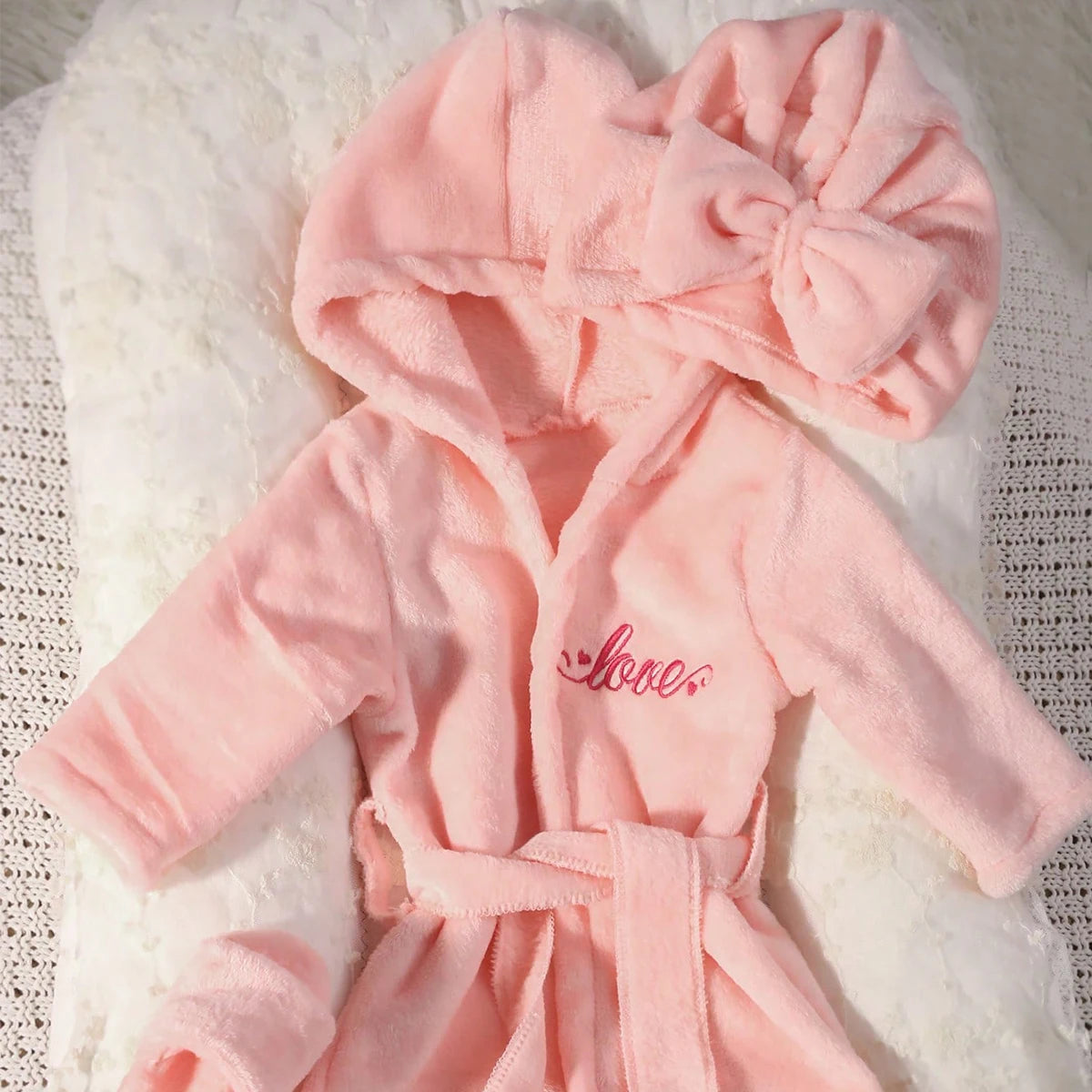 Roupão de banho Ylsteed para fotografia de recém-nascidos com turbante e pantufas, bordado "Love", pijama para bebê menina, roupa para ensaio fotográfico infantil.